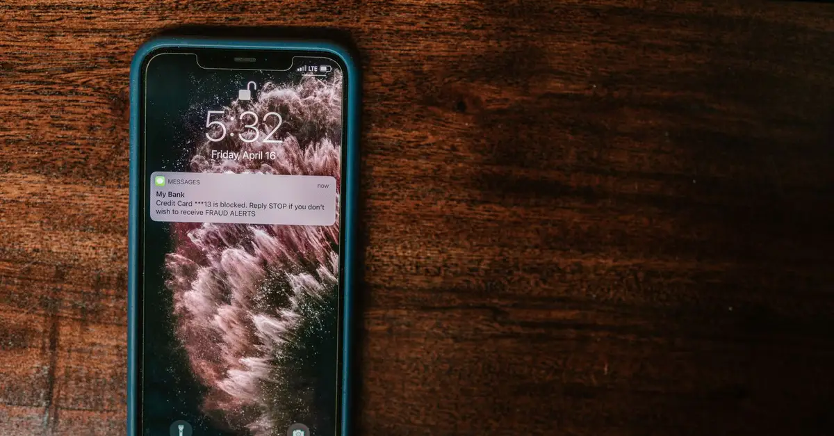Arrival alert on a smartphone