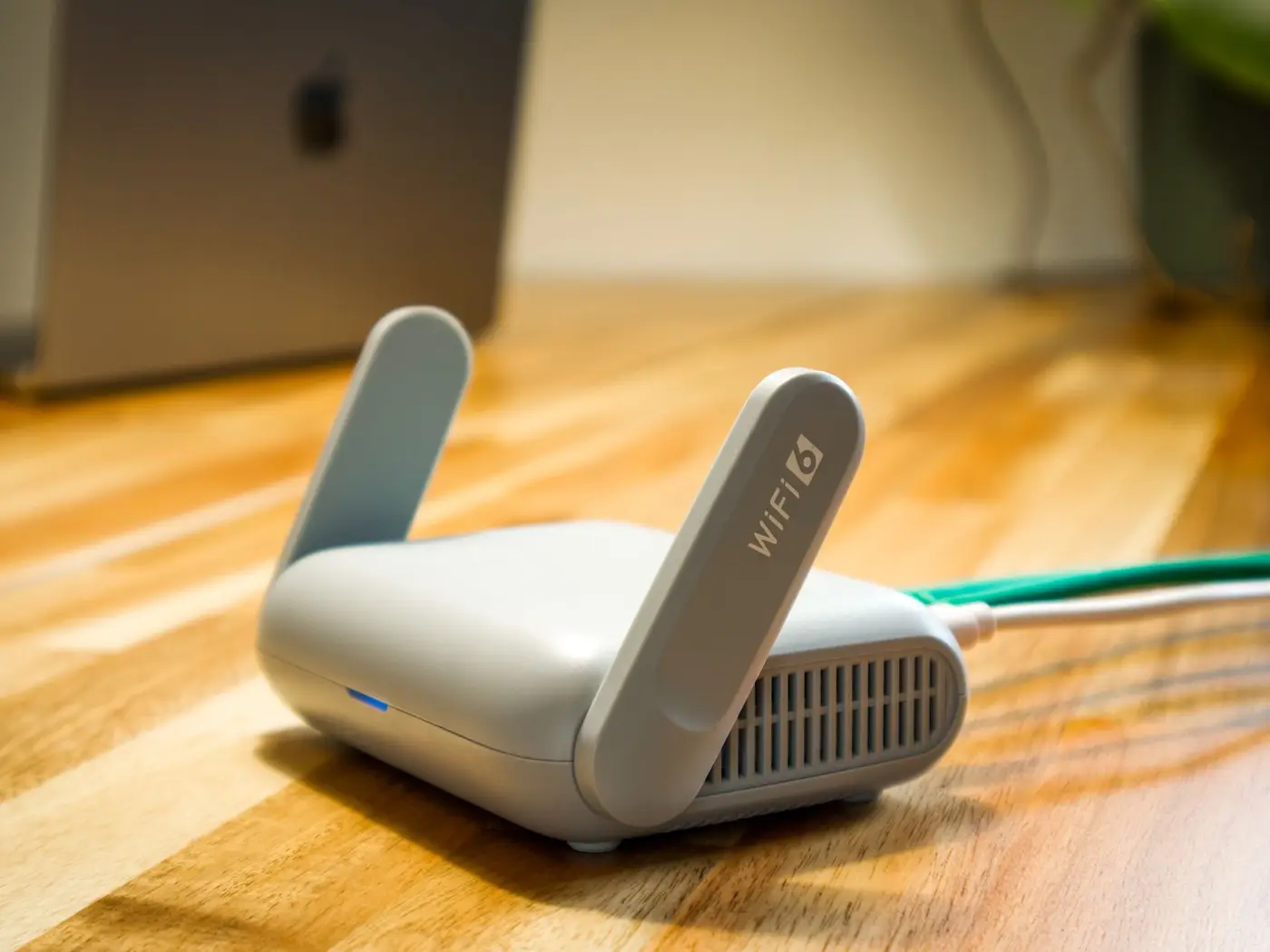 WiFi broadband router
